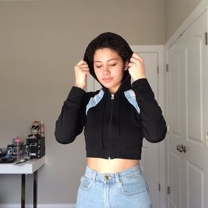 Athleisure Cropped Sweater